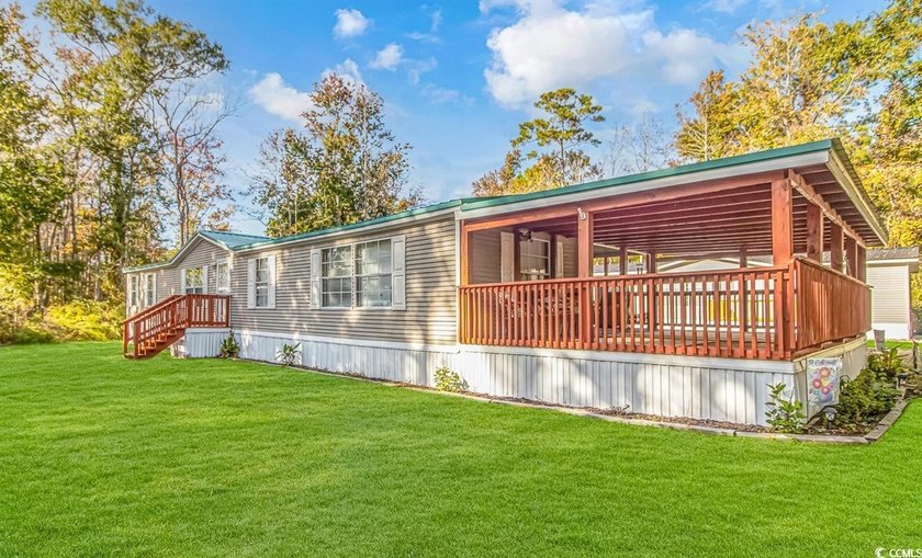 Welcome to 156 Jackrabbit, a spacious 3-bedroom, 2-bath - Beach Home for sale in Pawleys Island, South Carolina on Beachhouse.com
