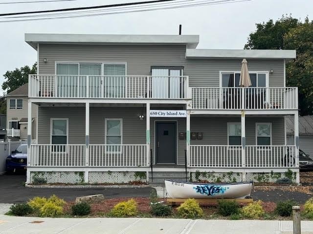 Modern living on City Island! This is Wonderful Remodeled 4-unit - Beach Townhome/Townhouse for sale in Bronx, New York on Beachhouse.com