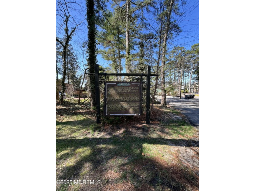 Welcome to the Cedarcroft section of Brick, NJ. A beautiful - Beach Home for sale in Brick, New Jersey on Beachhouse.com