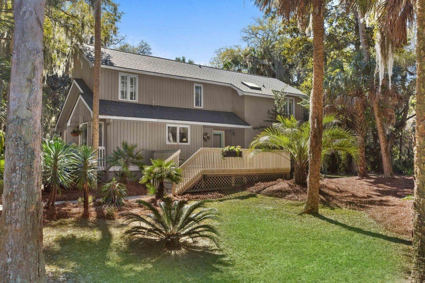 Nestled on a lovely corner lot and ideally located close to the - Beach Home for sale in Seabrook Island, South Carolina on Beachhouse.com
