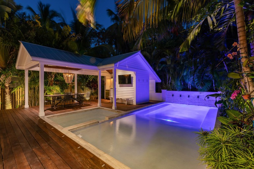 Ladies and Gentlemen, start your engines! The rare opportunity - Beach Home for sale in Key West, Florida on Beachhouse.com