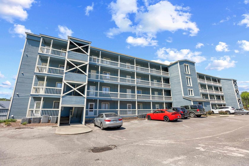 Welcome to Unit 109 in Eagle Lake, a beautifully updated - Beach Condo for sale in Little River, South Carolina on Beachhouse.com