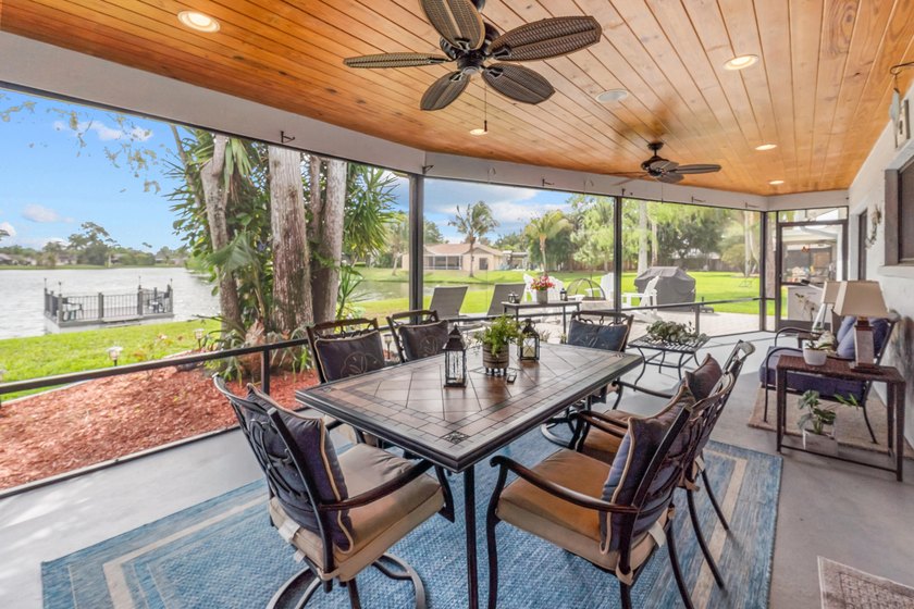 Welcome to this beautifully maintained 3-bedroom, 2-bath - Beach Home for sale in Royal Palm Beach, Florida on Beachhouse.com