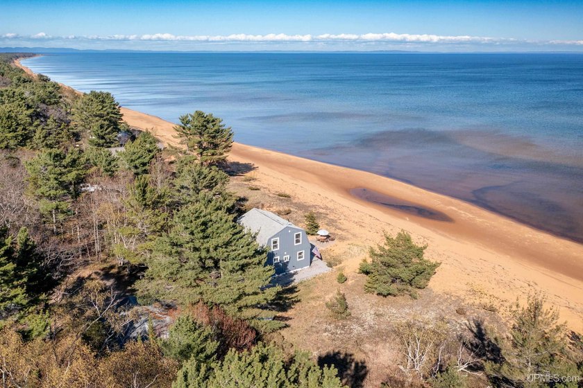 Welcome to Blueberry Cottage, a beautifully appointed coastal - Beach Home for sale in Paradise, Michigan on Beachhouse.com