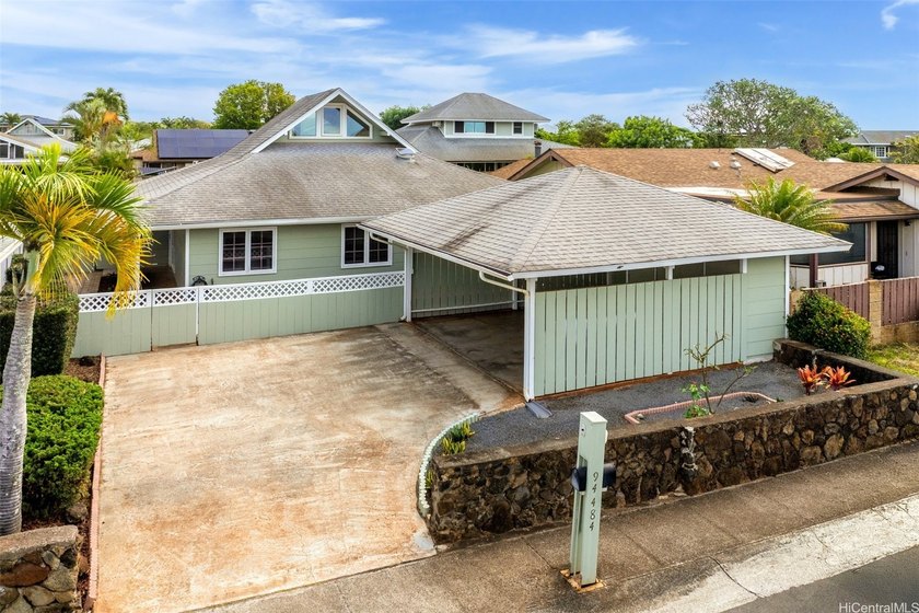 This beautiful renovated, detached single-story home comes with - Beach Home for sale in Mililani, Hawaii on Beachhouse.com