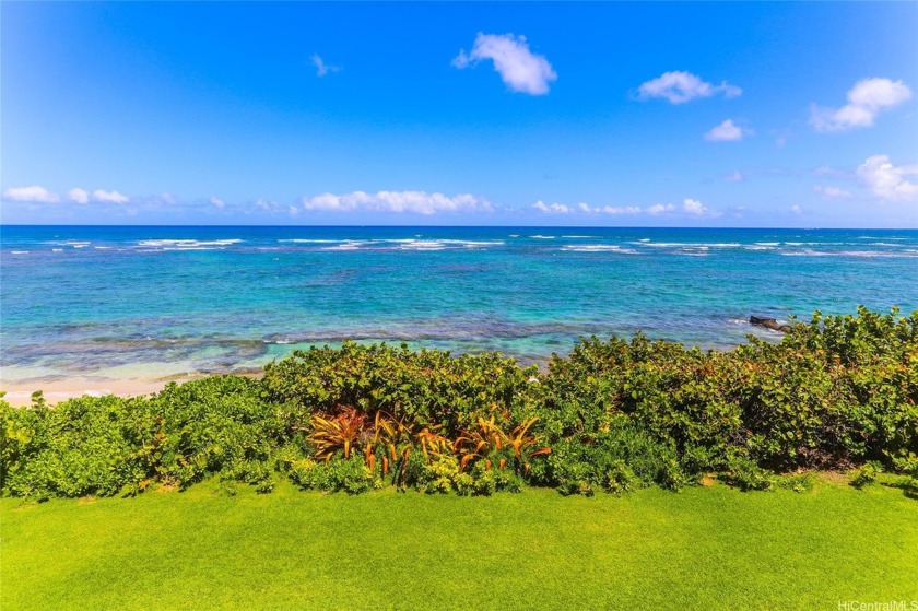 Welcome to Konane Kai.  OCEANFRONT PROPERTY WITH PANORAMIC VIEWS - Beach Condo for sale in Waialua, Hawaii on Beachhouse.com