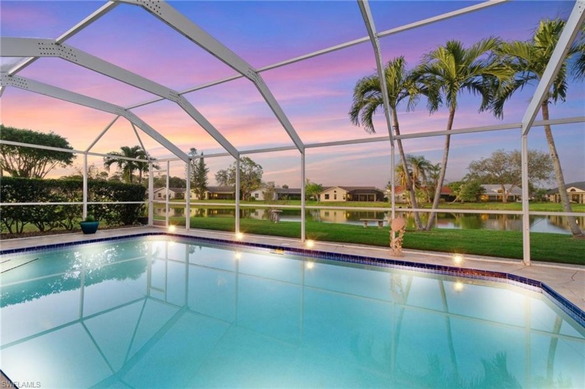DAZZLING LAKEVIEW! 3 bed/2 bath home features in-ground pool & - Beach Home for sale in Naples, Florida on Beachhouse.com