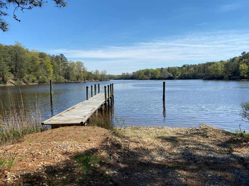 ENJOY A PRIVATE SETTING AND VIEWS ON A BEAUTIFUL POINT OF LAND - Beach Lot for sale in Lancaster, Virginia on Beachhouse.com