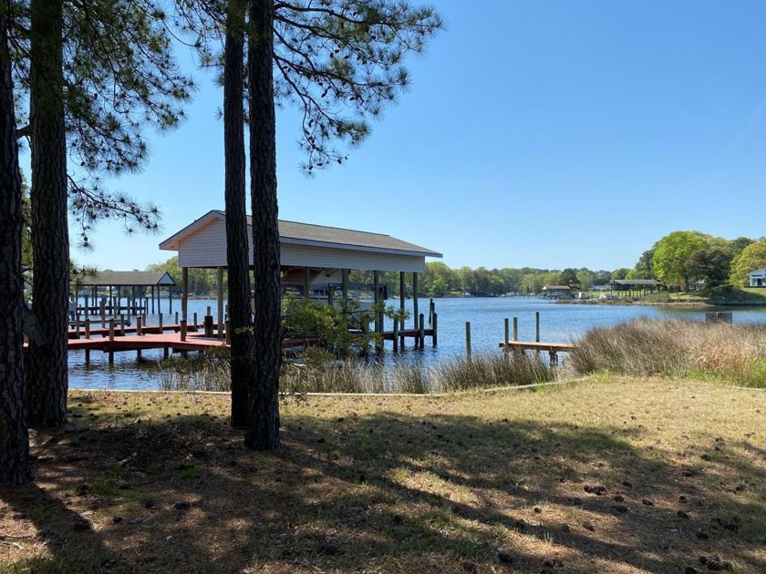 BOATHOUSE ALERT!!!! THIS INTERESTING PROPERTY OFFERS A TRAILER - Beach Home for sale in Reedville, Virginia on Beachhouse.com