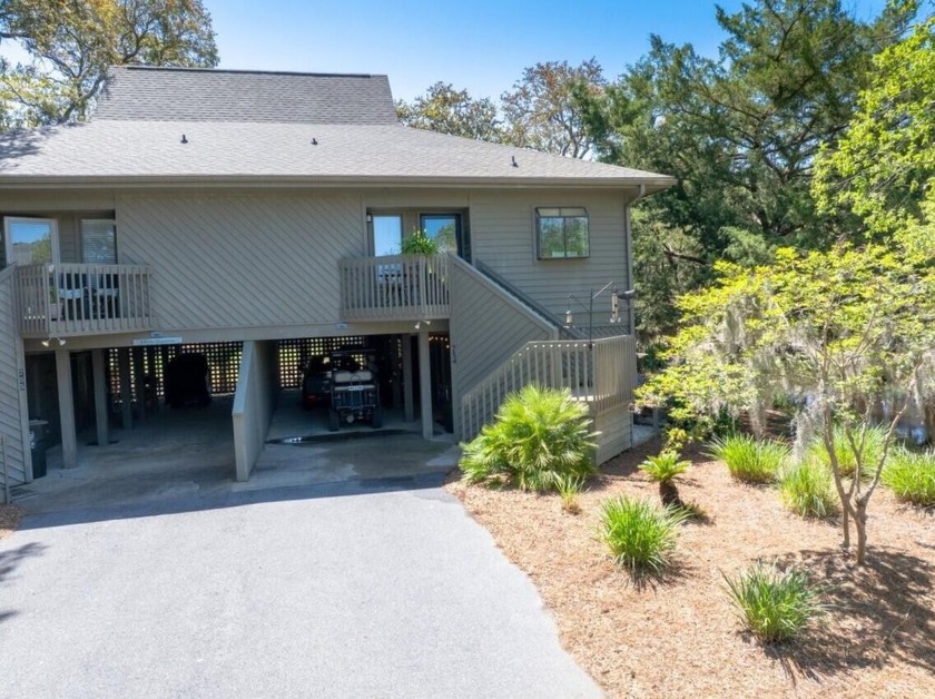 Beautifully appointed Summerwind Villa on the golf course in - Beach Home for sale in Edisto Island, South Carolina on Beachhouse.com
