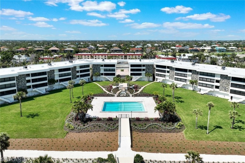 Beautifully Updated Gulf Front Condo and Complex on Sanibel! - Beach Condo for sale in Sanibel, Florida on Beachhouse.com