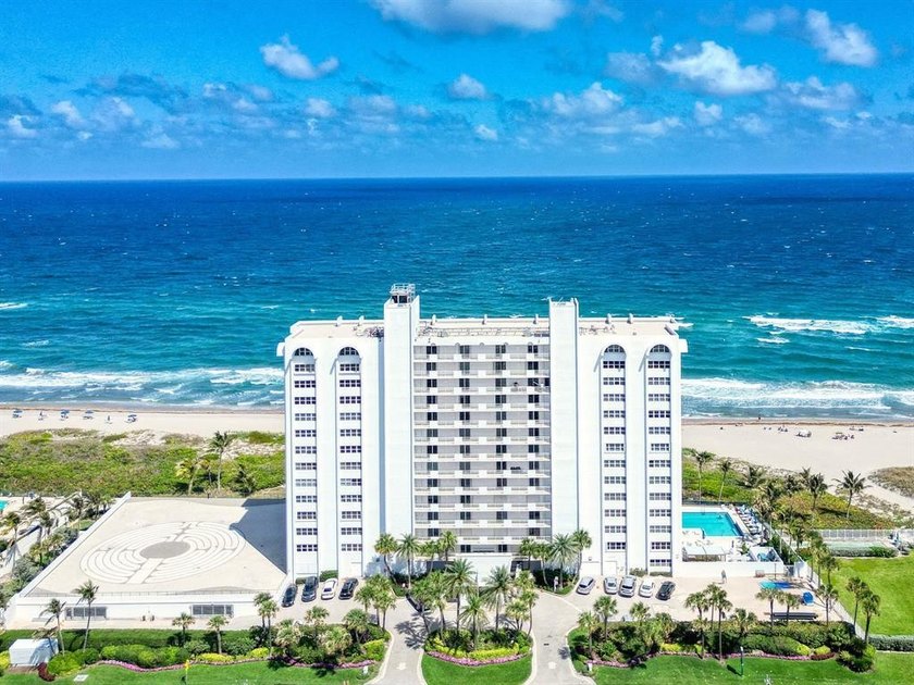 Discover your perfect beach retreat in this beautifully updated - Beach Condo for sale in Boca Raton, Florida on Beachhouse.com