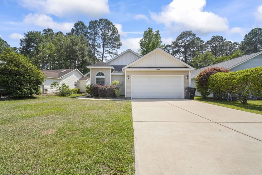 Welcome to your new home in Myrtle Beach Golf & Yacht Club, a - Beach Home for sale in Myrtle Beach, South Carolina on Beachhouse.com