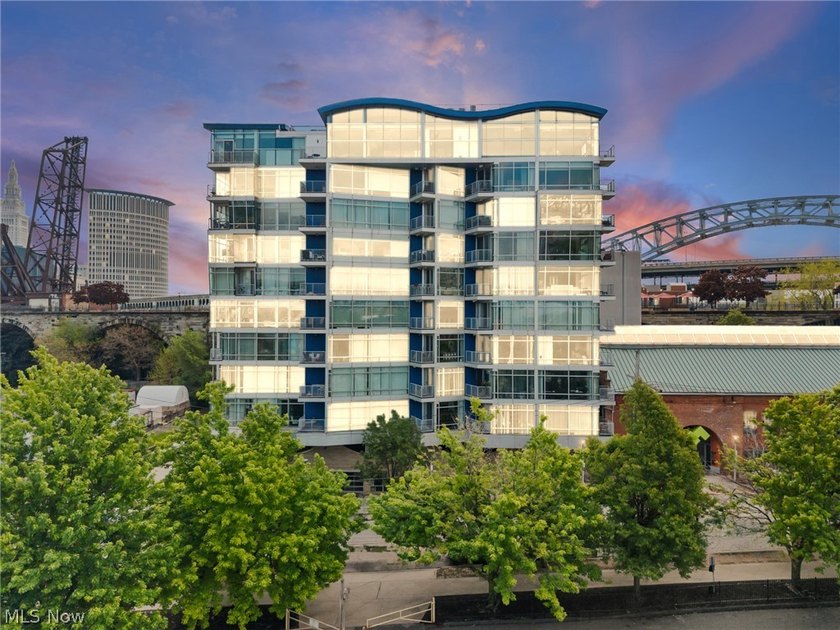 Welcome to sophisticated urban living at its finest in - Beach Condo for sale in Cleveland, Ohio on Beachhouse.com