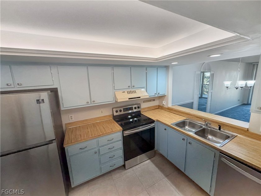 Enjoy comfortable Southwest Florida living in this move-in ready - Beach Condo for sale in Bonita Springs, Florida on Beachhouse.com