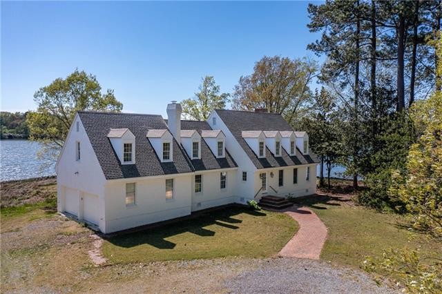 If you are searching for a peaceful, secluded getaway on the - Beach Home for sale in North, Virginia on Beachhouse.com
