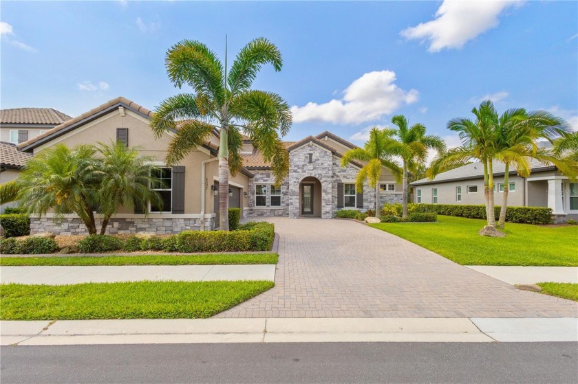 You will fall in love from the moment you walk in to the - Beach Home for sale in Sarasota, Florida on Beachhouse.com