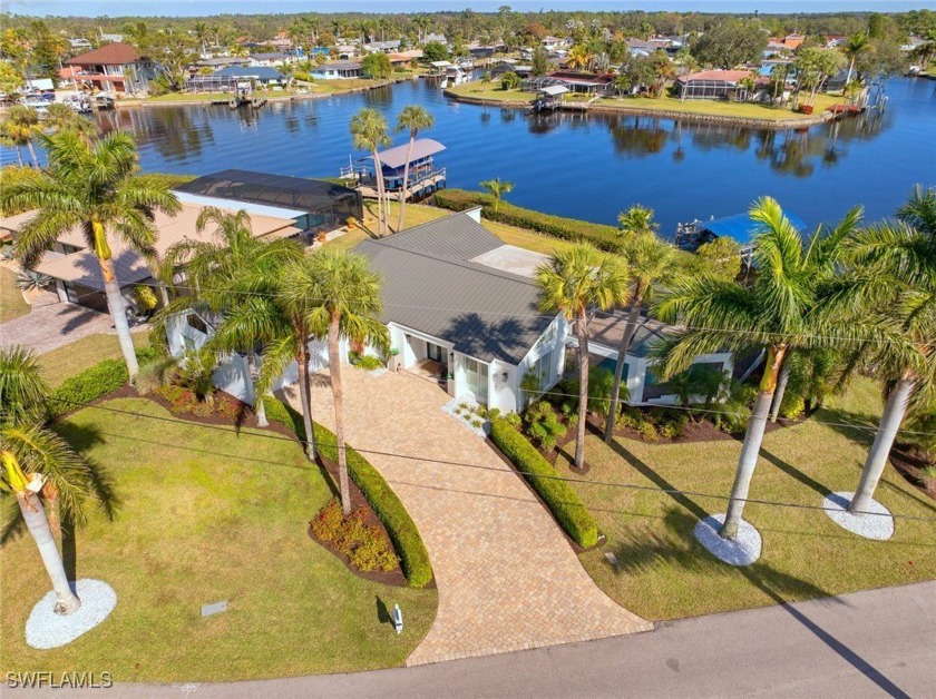 Welcome to your dream waterfront home in the heart of boating - Beach Home for sale in Fort Myers, Florida on Beachhouse.com