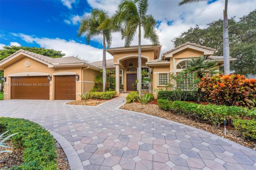 This luxurious one-story estate offers an exceptional blend of - Beach Home for sale in Davie, Florida on Beachhouse.com