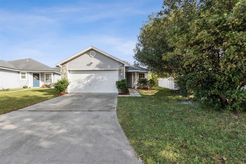 NEW ROOF, NEW AC, NEW WATER HEATER, NEW FLOORING, AND NEW - Beach Home for sale in Yulee, Florida on Beachhouse.com