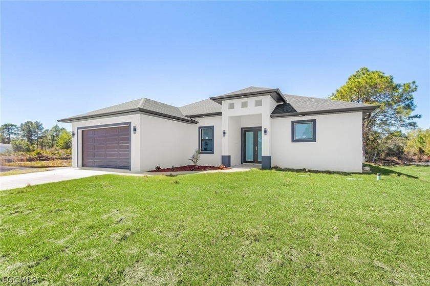 Come see this beautiful house in a fast growing are on Lehigh - Beach Home for sale in Lehigh Acres, Florida on Beachhouse.com