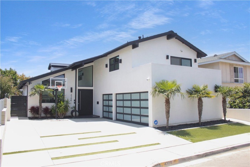 Welcome to this beautifully remodeled home in the highly - Beach Home for sale in Seal Beach, California on Beachhouse.com