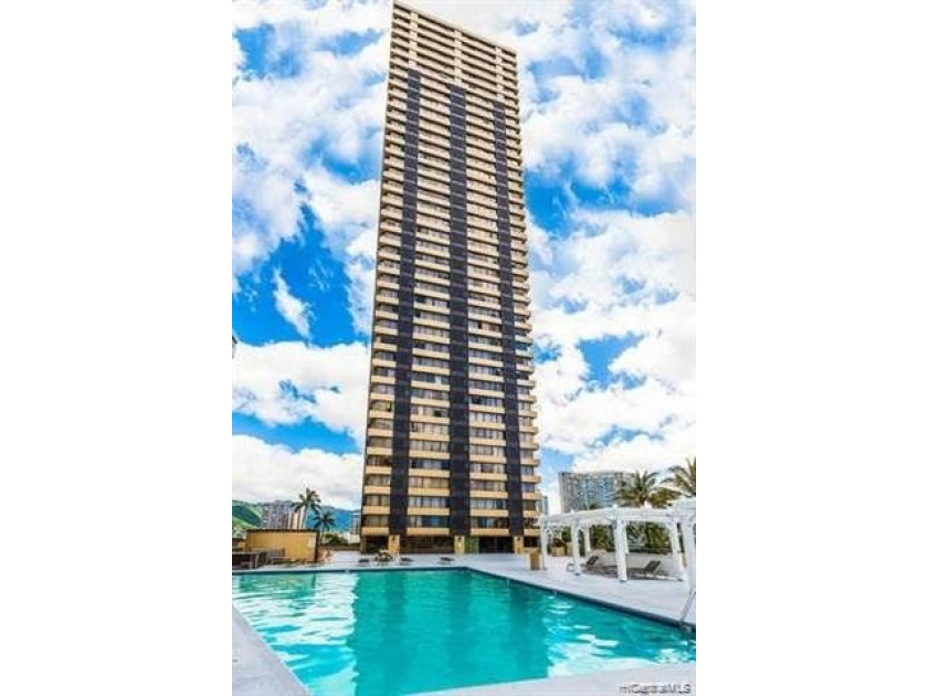 Your chance to own this charming furnished studio in Hawaiian - Beach Condo for sale in Honolulu, Hawaii on Beachhouse.com