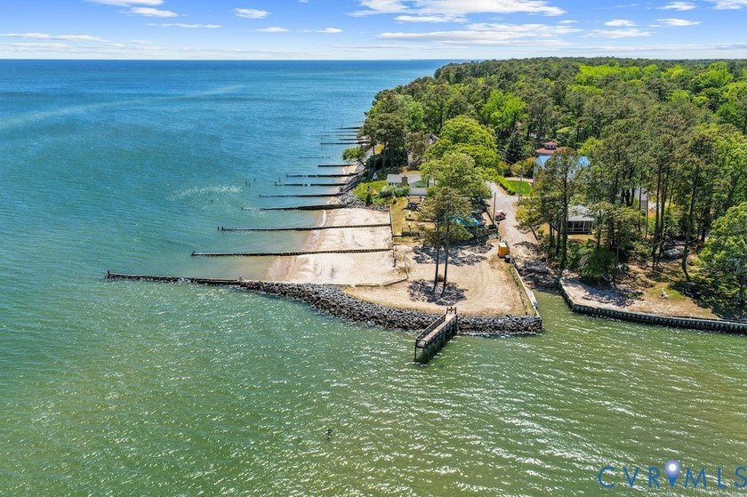 Two adjoining lots, each approximately 0.09 acres, wooded for - Beach Lot for sale in Reedville, Virginia on Beachhouse.com