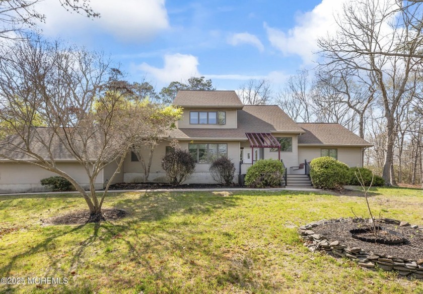 OVER 4,000 Sq. Ft. on a 1+ Acre Lot!  Luxury Living in Beach - Beach Home for sale in Manahawkin, New Jersey on Beachhouse.com