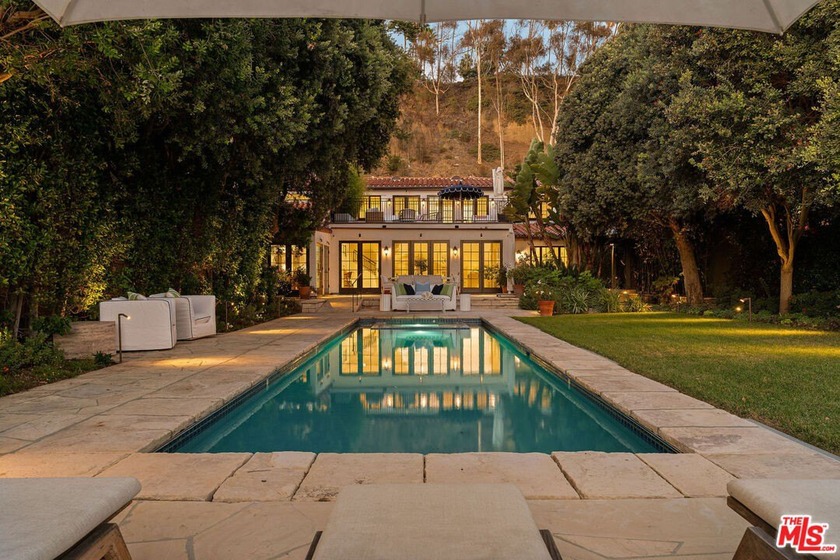 Timeless elegance meets modern coastal luxury in this - Beach Home for sale in Santa Monica, California on Beachhouse.com