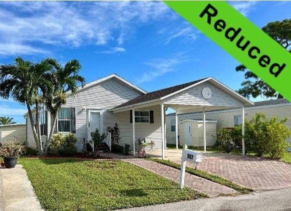 Are you dreaming of the beach while the leaves fall around you? - Beach Home for sale in Venice, Florida on Beachhouse.com