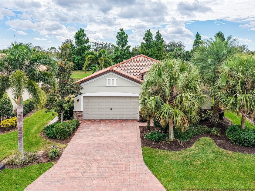 WHAT'S SPECIAL:  SERENE & SCENIC WATER/POND VIEW -- $120K+ - Beach Home for sale in Bradenton, Florida on Beachhouse.com