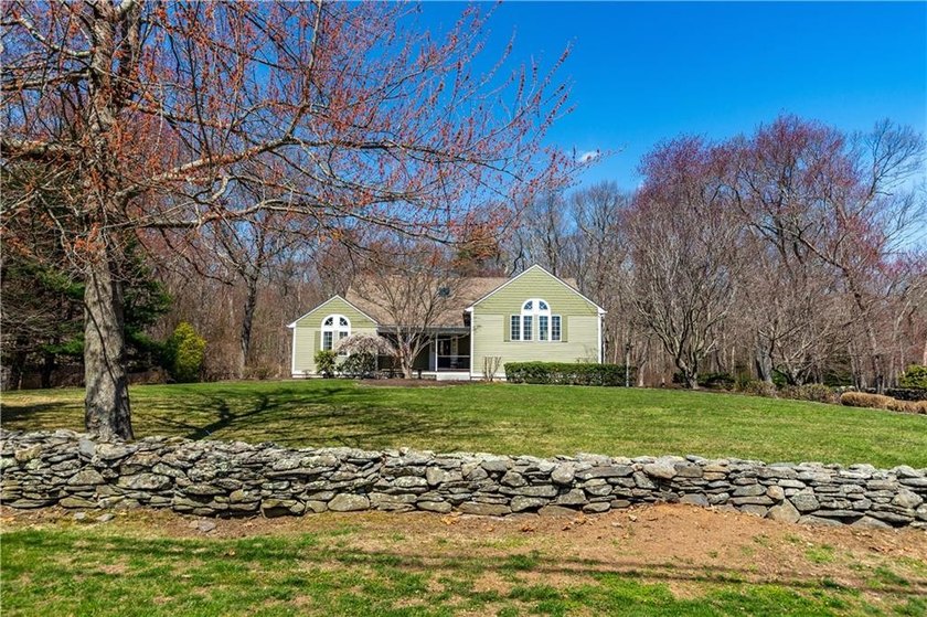 Fabulous and rare Quidnessett offering! Unique 3-4 bedroom one - Beach Home for sale in North Kingstown, Rhode Island on Beachhouse.com
