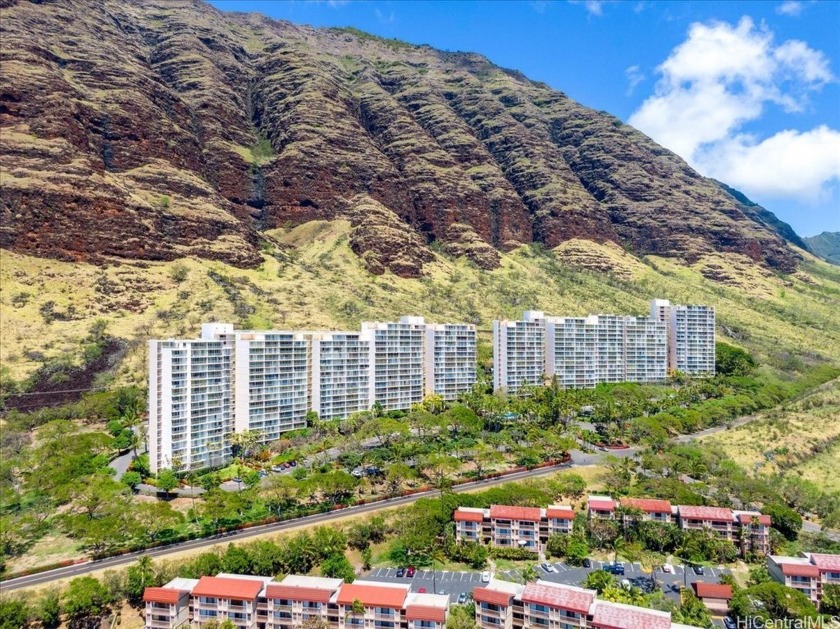 Upgraded Studio located on the 7th floor with unobstructed views - Beach Condo for sale in Waianae, Hawaii on Beachhouse.com