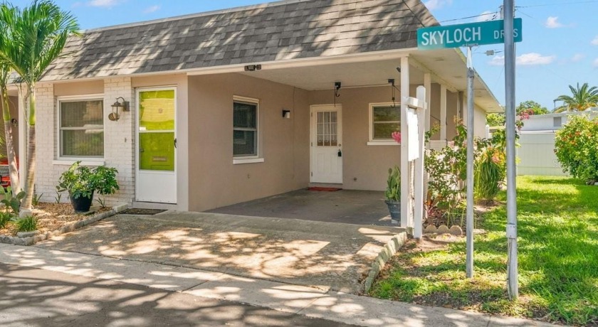 One or more photo(s) has been virtually staged. END UNIT!! - Beach Home for sale in Dunedin, Florida on Beachhouse.com