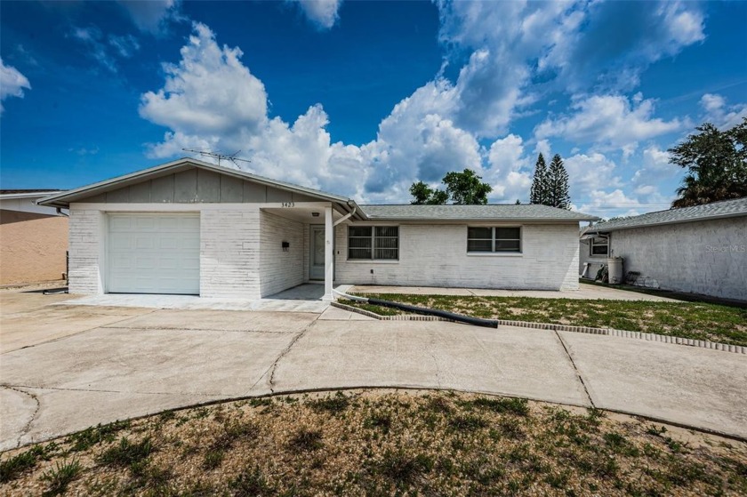 Great Opportunity! This Lovely 2 Bedroom/ 2 Bath in the Aloha - Beach Home for sale in Holiday, Florida on Beachhouse.com