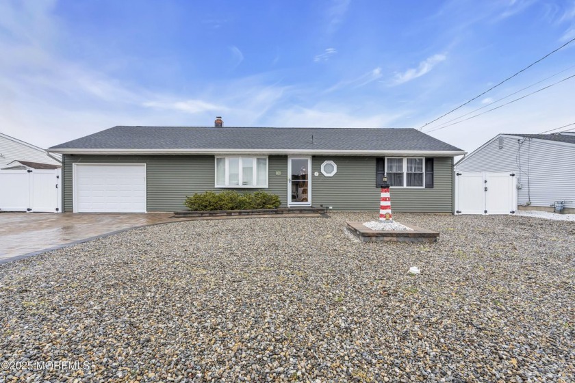Desirable Sunrise Beach Waterfront Gem!!! 
This little piece of - Beach Home for sale in Forked River, New Jersey on Beachhouse.com