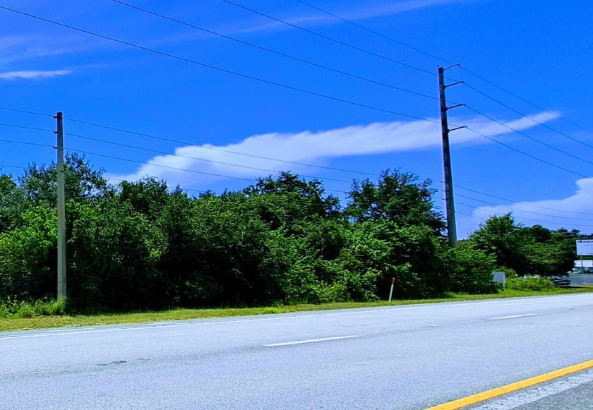 High-Visibility US1 Development Site Located Just 3 Miles from - Beach Commercial for sale in Fort Pierce, Florida on Beachhouse.com