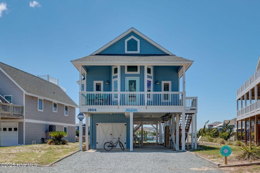 Welcome to 1904 Ocean Boulevard!  This lovely light-filled beach - Beach Home for sale in Topsail Beach, North Carolina on Beachhouse.com