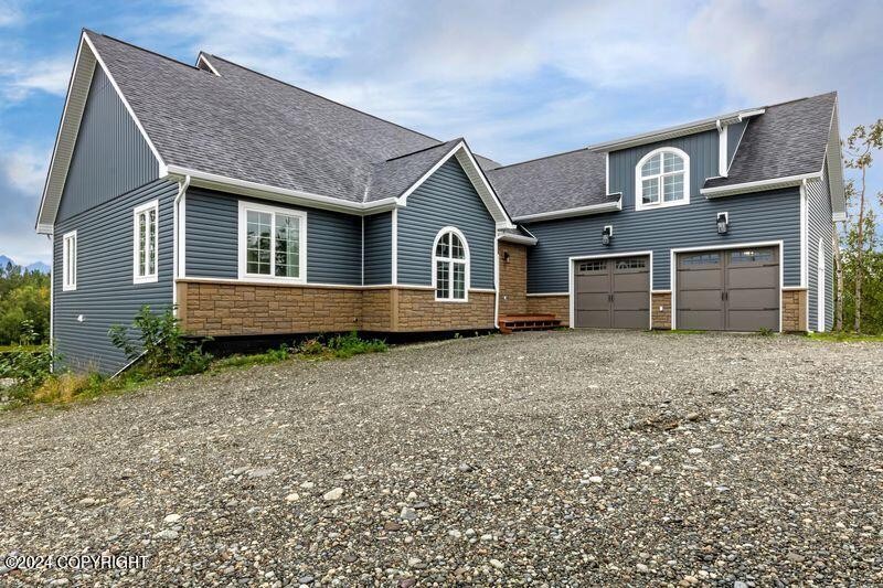 Do not miss this remarkably picturesque opportunity located in - Beach Home for sale in Wasilla, Alaska on Beachhouse.com