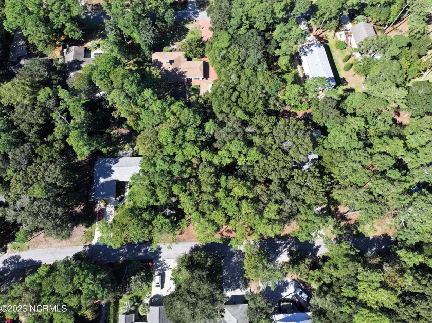 Ready to build your dream home on the beautiful Crystal Coast? - Beach Lot for sale in Pine Knoll Shores, North Carolina on Beachhouse.com