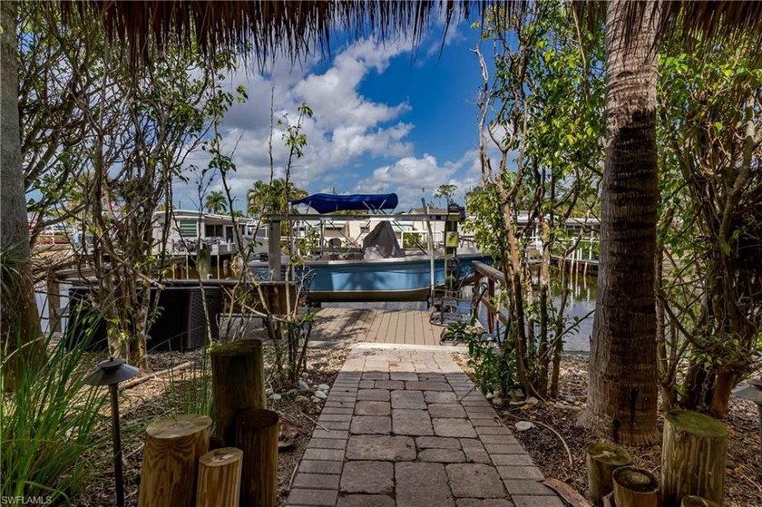 Lot 24 - Welcome to your private waterfront escape in Naples - Beach Lot for sale in Naples, Florida on Beachhouse.com