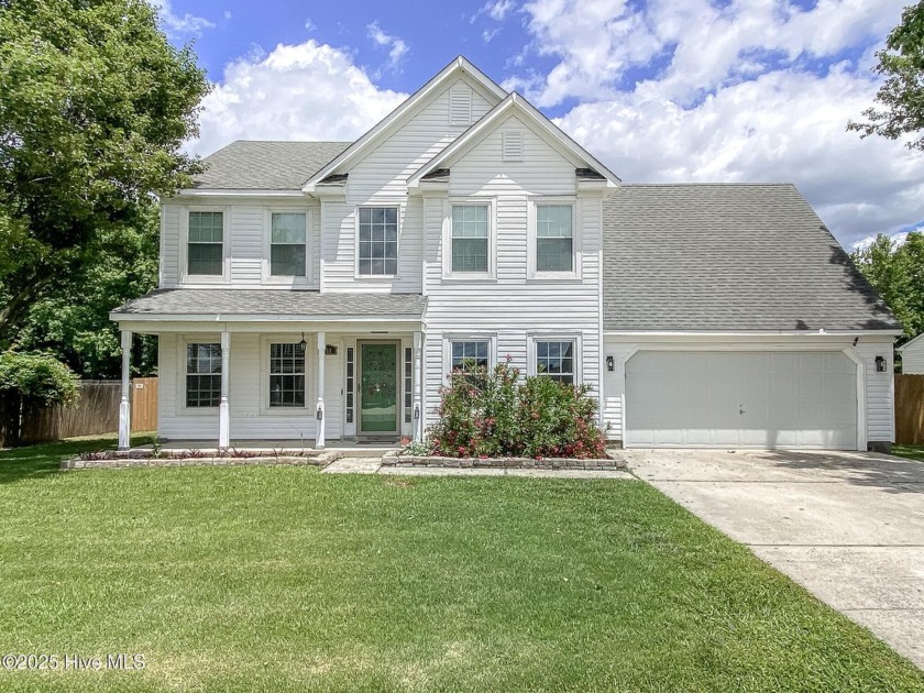 Welcome to this beautiful two- story 4 bedroom 2.5 bathroom home - Beach Home for sale in Moyock, North Carolina on Beachhouse.com