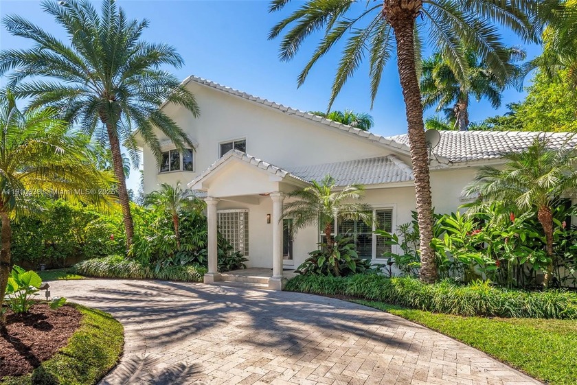 Welcome to 6300 Allison Island - A private waterfront 4035 sqft - Beach Home for sale in Miami Beach, Florida on Beachhouse.com