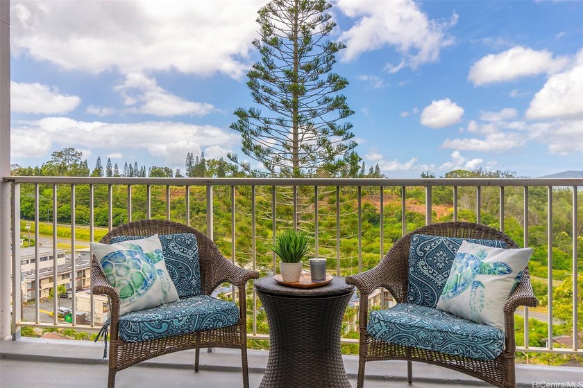 Live your dreams out in the clouds of Mililani! This newly - Beach Condo for sale in Mililani, Hawaii on Beachhouse.com