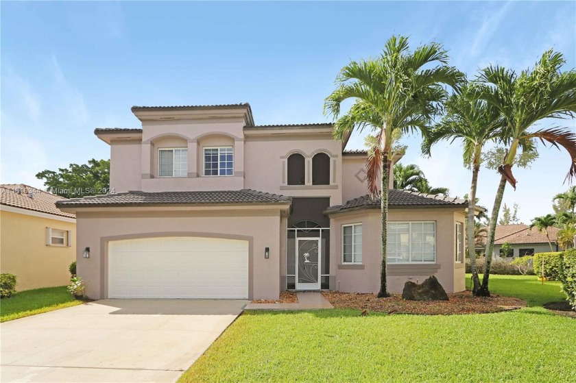 Beautiful 5BR/ 3.5 BA home in the Fairways at Keys Gate. This - Beach Home for sale in Homestead, Florida on Beachhouse.com