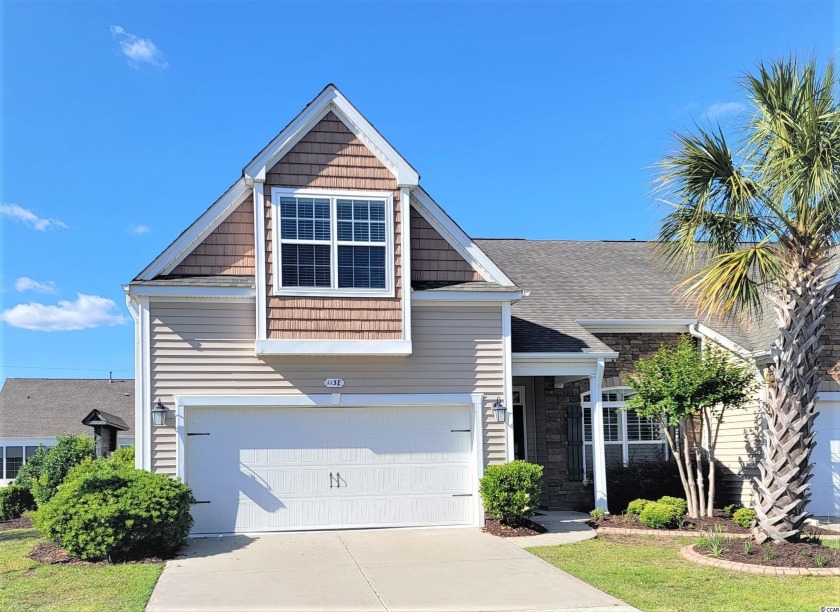 The former MODEL!! Loaded with extras, an end unit, next to the - Beach Townhome/Townhouse for sale in Murrells Inlet, South Carolina on Beachhouse.com
