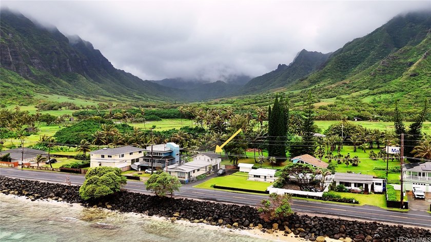 Opportunity meets lifestyle in this spacious 4-bedroom, 2-bath - Beach Home for sale in Kaaawa, Hawaii on Beachhouse.com