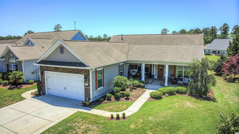 This stunning home is located in the Natural Gas community of - Beach Home for sale in Murrells Inlet, South Carolina on Beachhouse.com