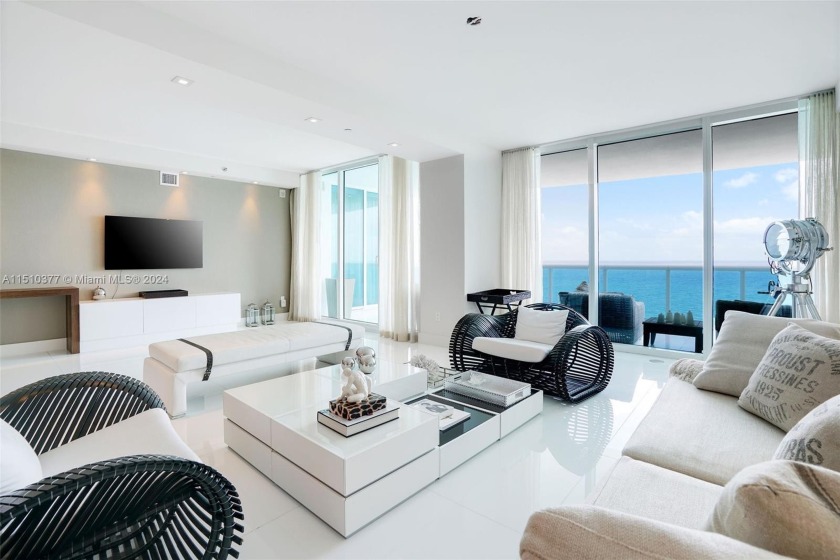 Gorgeous, high floor, direct ocean views await you in this fully - Beach Condo for sale in Hollywood, Florida on Beachhouse.com